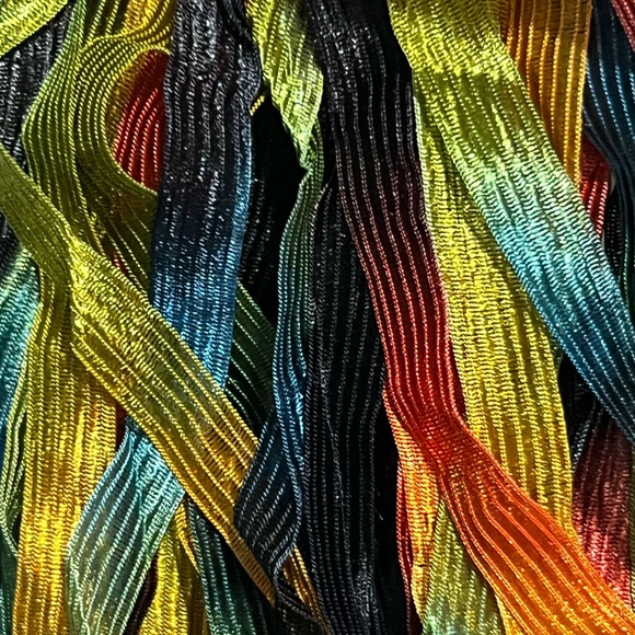 Multicolor Crinkle Ribbon Scarf - Fun! - Picture 3 of 8